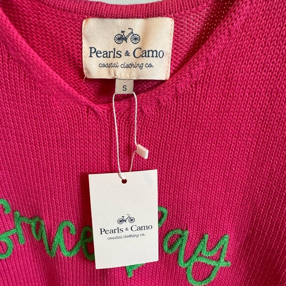 NWT Pearls & Camo | brand new hot pink v neck sweater - Picture 3 of 4
